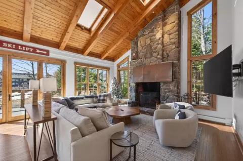 Living - 3 Slopeside Rd, Dover, VT 05356 photo 1 of 3