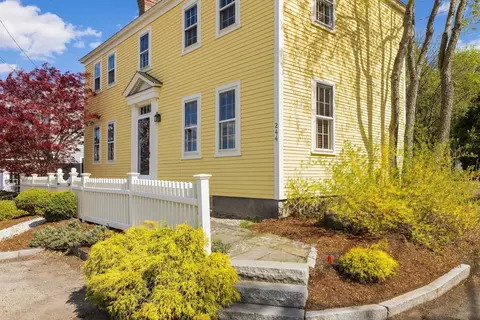 244 New Castle Ave, Portsmouth, NH 03801