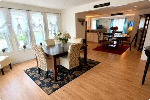 Dining - 3 Kerri Ln #A, Hooksett, NH 03106 photo 2 of 3