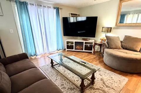 Living - 3 Kerri Ln #A, Hooksett, NH 03106 photo 3 of 3