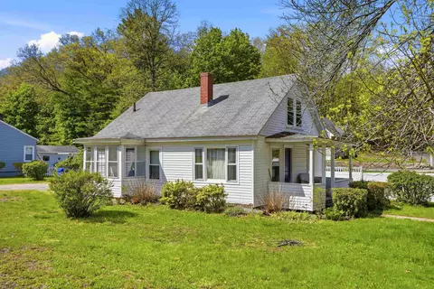 154 Oneida St, Manchester, NH 03102