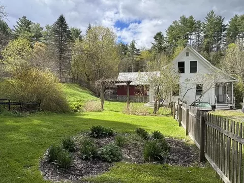 175 Creamery St, Plainfield, VT 05667