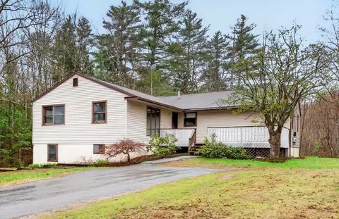 414 Fremont Rd, Chester, NH 03036