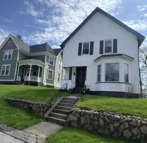 493 Manchester St UNIT 1, Manchester, NH 03103