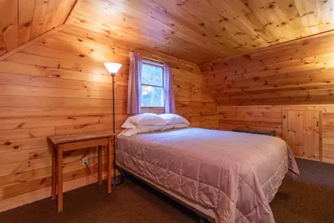 Bedroom - 586 Cottage Rd, Canaan, VT 05903 photo 5 of 11