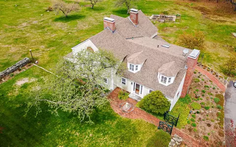 93 Rhododendron Rd, Fitzwilliam, NH 03447