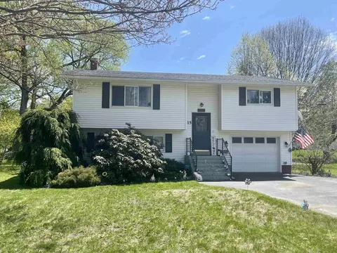315 Jackson St, Newport, VT 05855