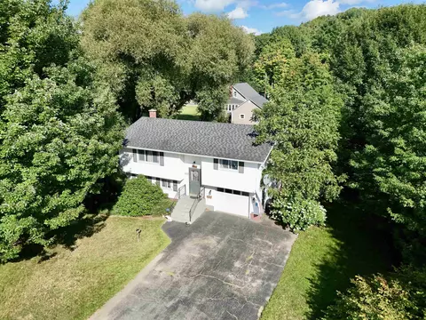 315 Jackson St, Newport, VT 05855