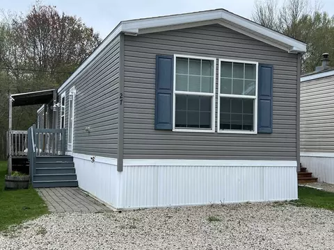 27 Adams Park, Rye, NH 03870