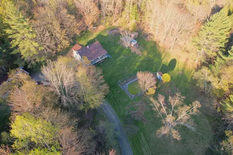 1250 Braintree Hill Rd, Braintree, VT 05060