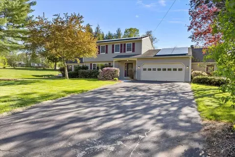 67 Pinecrest Cir, Williston, VT 05495