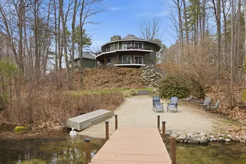 80 River St, Wolfeboro, NH 03894