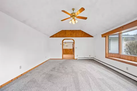 Living - 734 E Barre St, Barre, VT 05641 photo 6 of 7