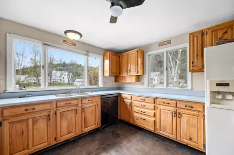 Kitchen - 734 E Barre St, Barre, VT 05641 photo 2 of 3