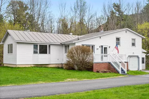 Exterior - 734 E Barre St, Barre, VT 05641 photo 4 of 11