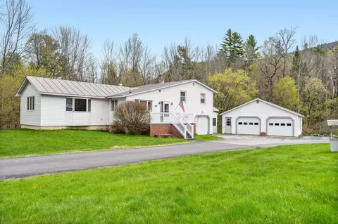 734 E Barre St, Barre, VT 05641