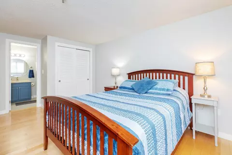 Bedroom - 407 Ocean Blvd #B2, Hampton, NH 03842 photo 1 of 4