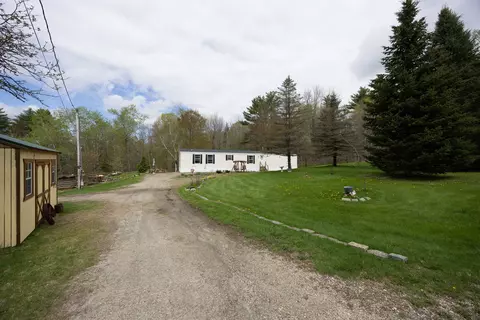 51 Barney Hill Rd, Grafton, NH 03240