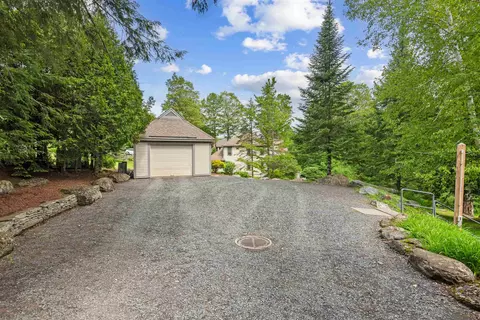 982 Brook Rd #4, Stowe, VT 05672