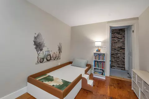 Bedroom - 119 Gerrish Rd, Webster, NH 03303 photo 6 of 7