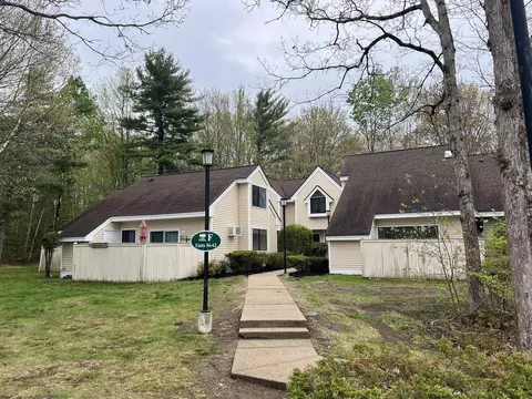 60 Franklin Hts, Rochester, NH 03867