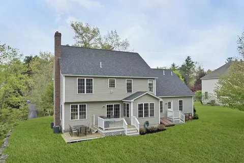 Exterior - 6 Hancock Rd, Windham, NH 03087 photo 3 of 7