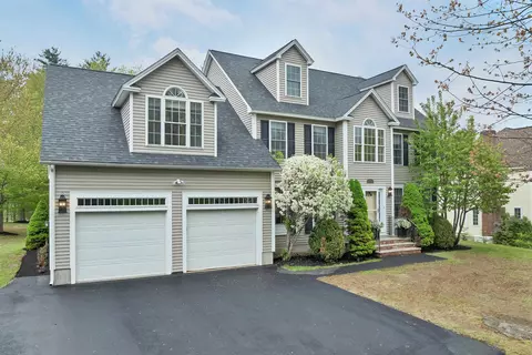 6 Hancock Rd, Windham, NH 03087