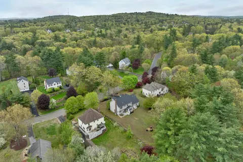View/Area - 6 Hancock Rd, Windham, NH 03087 photo 6 of 7