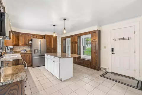 Kitchen - 21 Dell Rd, Springfield, VT 05156 photo 4 of 6