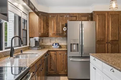 Kitchen - 21 Dell Rd, Springfield, VT 05156 photo 3 of 6