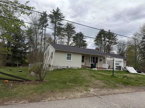 30 Hampshire Dr, Franklin, NH 03235