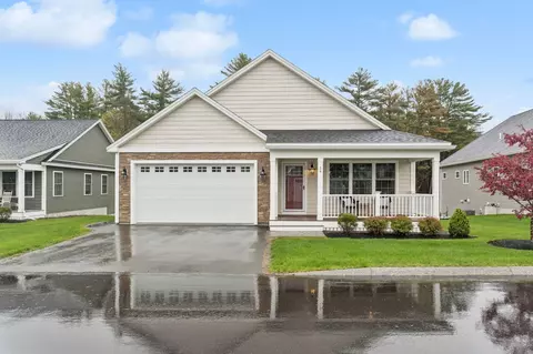 14 Mulberry Ln, Epping, NH 03042