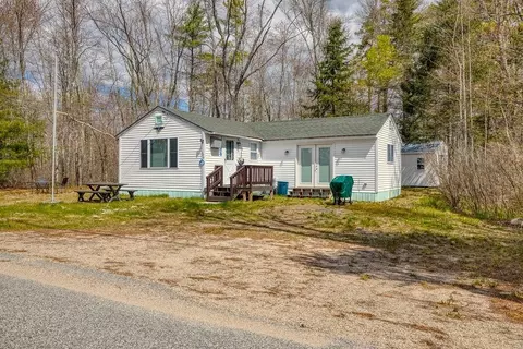 104 Bailey Rd, Effingham, NH 03882