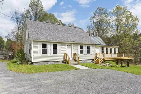 46 North Rd, Sunapee, NH 03782