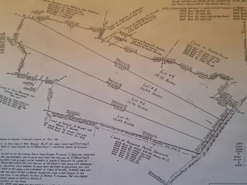 9 Brown Rd, Wilmington, VT 05363