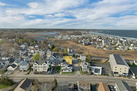 4 Viking St, Hampton, NH 03842 photo 3