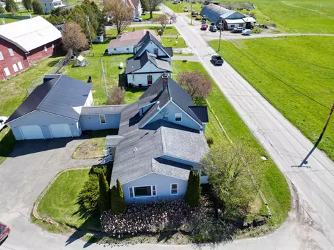 View/Area - 268 Roaring Brook Rd, Barton, VT 05822 photo 1 of 3