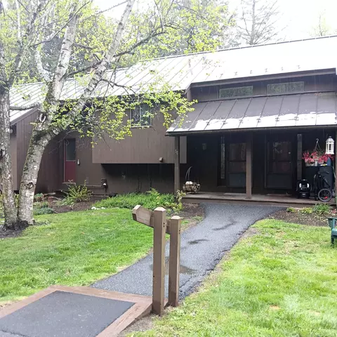 253 Old Quechee Rd #5C, White River Junction, VT 05001