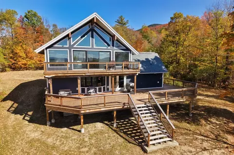 869 Lost Nation Rd, Northumberland, NH 03582