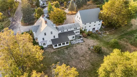 32 Maple St, Andover, NH 03216