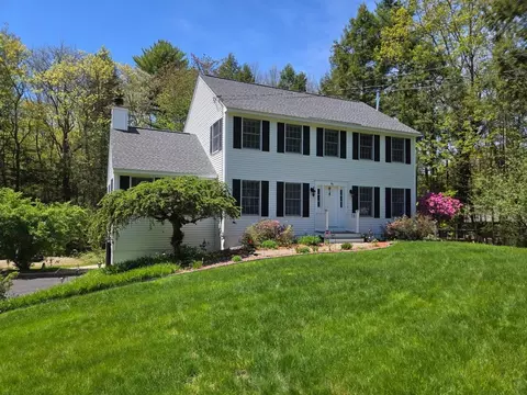 85 Shady Ln, Barrington, NH 03825