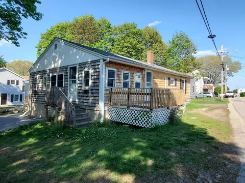 Other - 10 Ash St, Hampton, NH 03842 photo 1 of 4