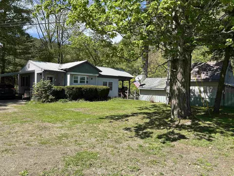 1940 Vt Rt 30, Jamaica, VT 05343