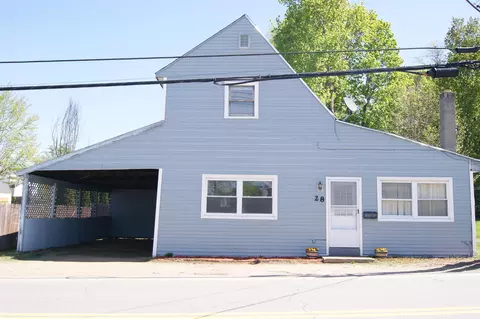 28 Catamount Rd, Pittsfield, NH 03263