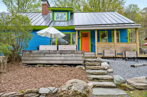 3955 Vt Route 100, Warren, VT 05674