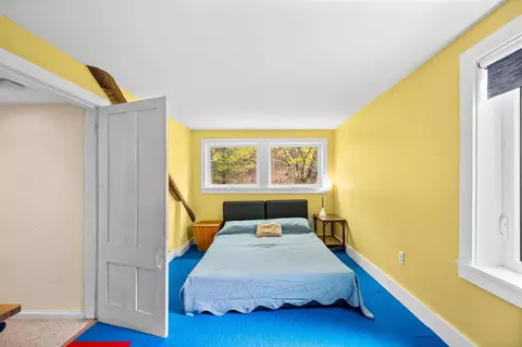 Bedroom - 3955 Vt Route 100, Warren, VT 05674 photo 2 of 5