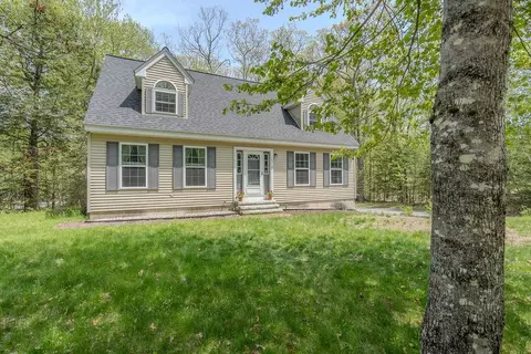 83 Northwood Rd, Strafford, NH 03884