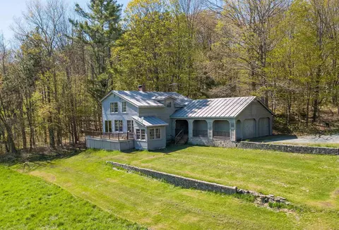 57 Darling Ln, Barnet, VT 05821