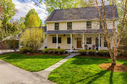 38 Maple St, Hanover, NH 03755