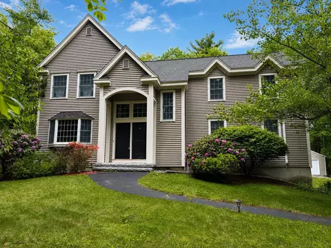 281 New Boston Rd, Bedford, NH 03110